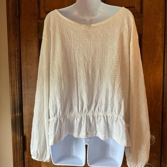 NWT H&M White Eyelet Pullover Top w/Peplum Size 2XL - Picture 8 of 12
